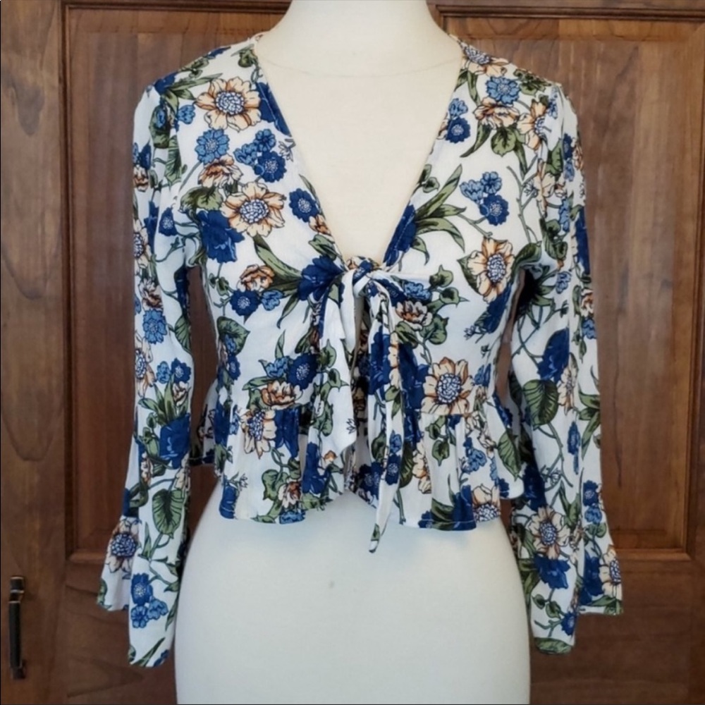 Forever 21 Floral Crop Top